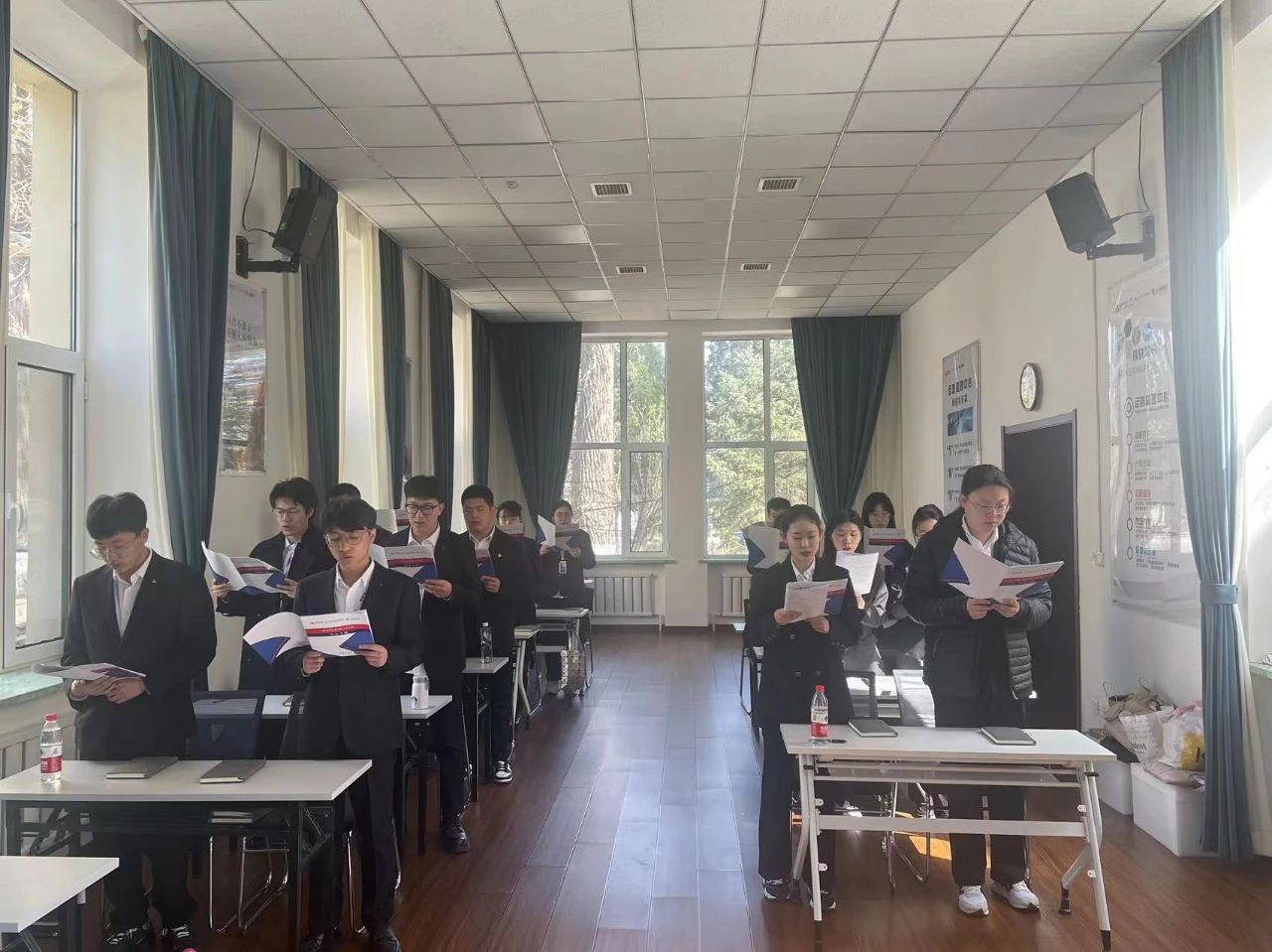 學習新知識，感悟新內涵——鞍勤集團、溫泉集團、公服集團新生培訓迎來階段性成果